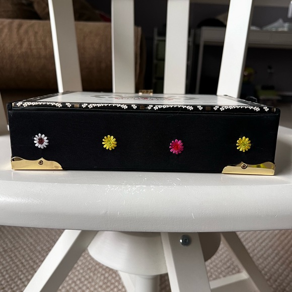 Romeo Roma Vintage Style Cigar Box Purse Patterned Floral Back Rainbow Flowers - Picture 5 of 13